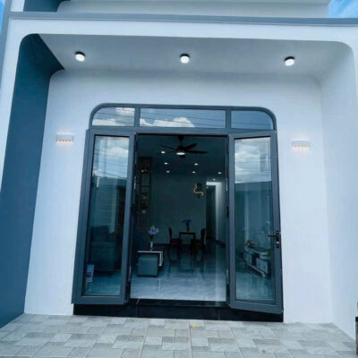 BÁN NHÀ MỚI HẺM 863 NTT